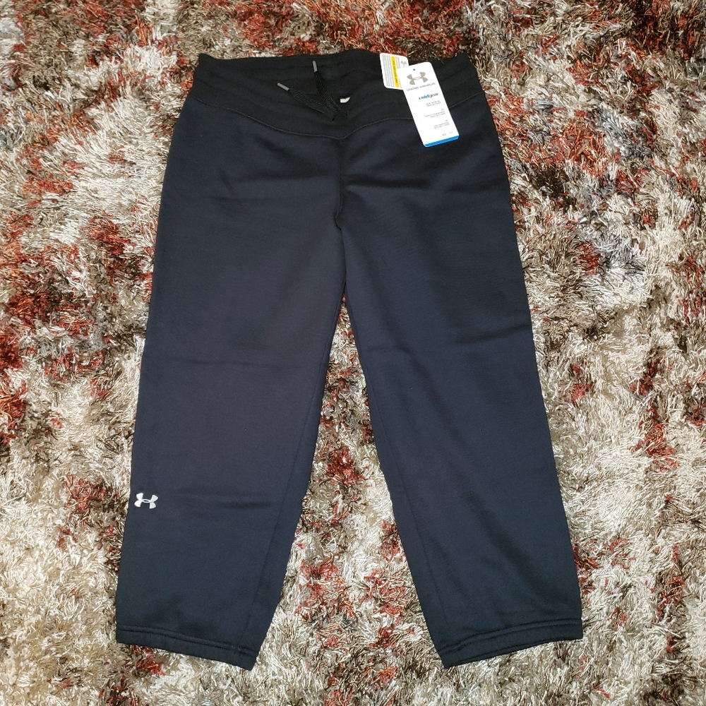 UA Fleece Crop *M*